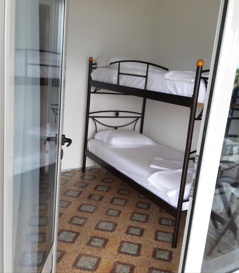 Odysseas Apartment Stavros  Bagian luar foto